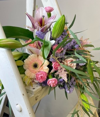 Pastel florist choice bouquet