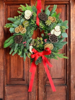 Fruit Wreath