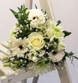 Summer Whites Bouquet