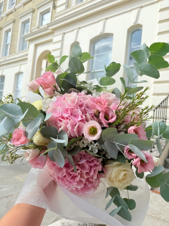 Luxury Mothers Day Bouquets